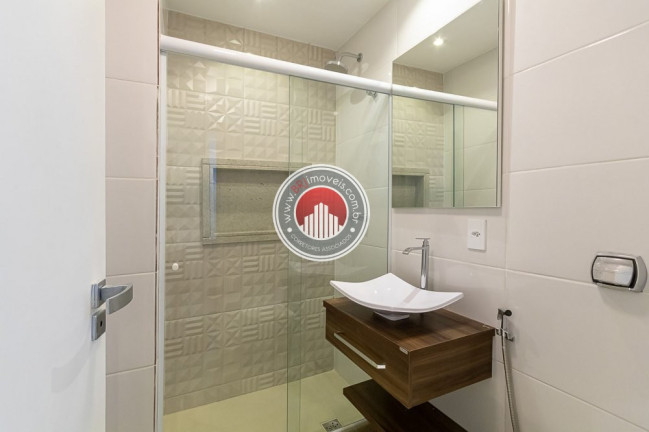 Imagem Apartamento com 2 Quartos à Venda, 80 m² em Copacabana - Rio De Janeiro Imagem Apartamento com 2 Quartos à Venda, 80 m² em Copacabana - Rio De Janeiro