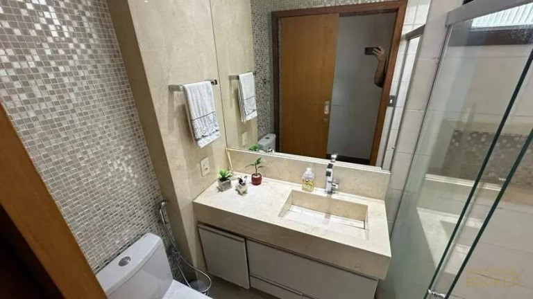 Imagem Apartamento com 4 Quartos à Venda, 128 m² em Buritis - Belo Horizonte