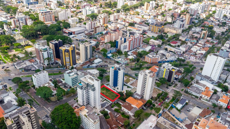 Imagem Terreno à Venda, 900 m² em Centro - Curitiba Imagem Terreno à Venda, 900 m² em Centro - Curitiba