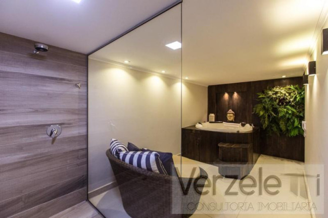Imagem Apartamento com 3 Quartos à Venda, 121 m² em Centro - Balneário Camboriú Imagem Apartamento com 3 Quartos à Venda, 121 m² em Centro - Balneário Camboriú