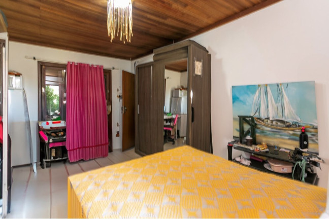 Imagem Casa com 3 Quartos à Venda, 170 m² em Jardim Itu - Porto Alegre