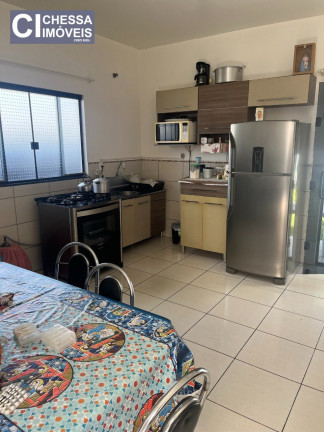 Imagem Casa com 2 Quartos à Venda, 300 m² em Espinheiros - Itajaí