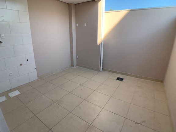 Imagem Casa com 2 Quartos à Venda, 85 m² em São José - Canoas