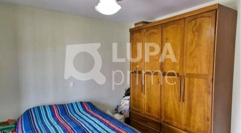 Imagem Casa com 3 Quartos à Venda, 300 m² em Jardim Guanca - São Paulo
