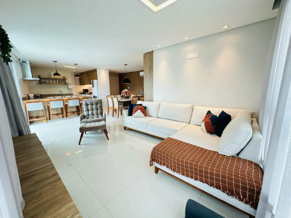 Imagem Apartamento com 3 Quartos à Venda, 126 m² em Centro - Balneário Camboriú