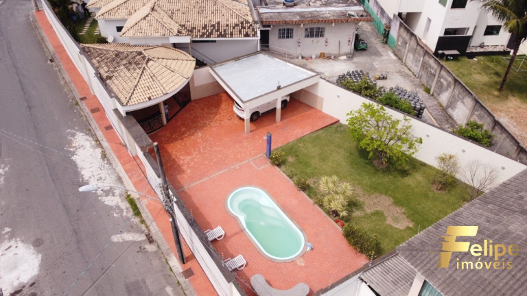 Imagem Casa com 3 Quartos à Venda, 720 m² em Praia Do Morro - Guarapari