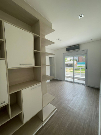 Imagem Casa com 4 Quartos à Venda, 455 m² em Alphaville - Santana De Parnaíba Imagem Casa com 4 Quartos à Venda, 455 m² em Alphaville - Santana De Parnaíba