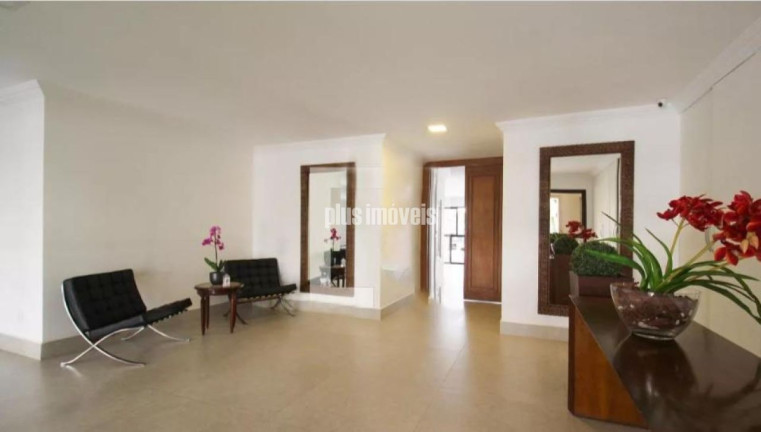 Imagem Apartamento com 3 Quartos à Venda, 100 m² em Moema - São Paulo Imagem Apartamento com 3 Quartos à Venda, 100 m² em Moema - São Paulo