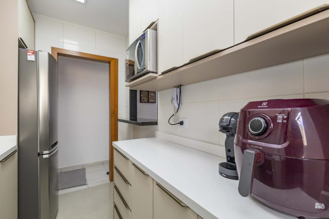 Imagem Apartamento com 3 Quartos à Venda, 62 m² em Fazendinha - Curitiba