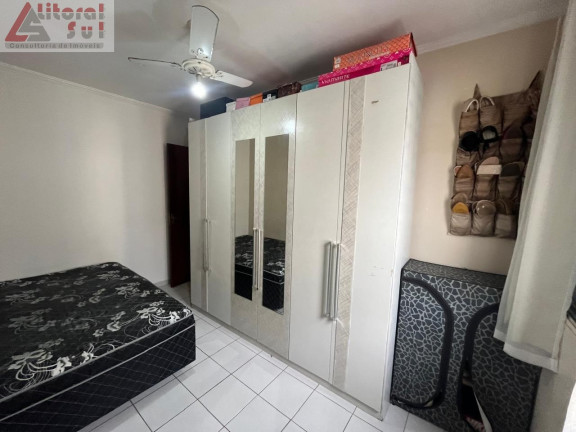 Imagem Sobrado com 2 Quartos à Venda, 150 m² em Nova Mirim - Praia Grande Imagem Sobrado com 2 Quartos à Venda, 150 m² em Nova Mirim - Praia Grande