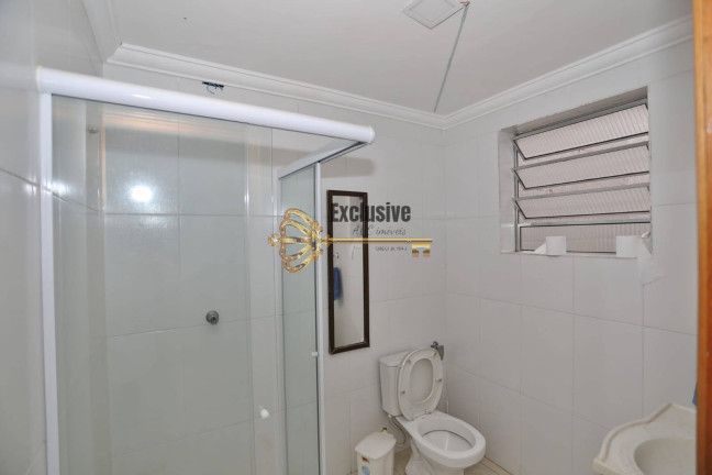 Imagem Sobrado com 3 Quartos à Venda, 210 m² em Vila Humaitá - Santo André