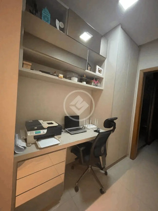 Imagem Casa com 4 Quartos à Venda, 240 m² em Condomínio Do Lago - Goiânia Imagem Casa com 4 Quartos à Venda, 240 m² em Condomínio Do Lago - Goiânia