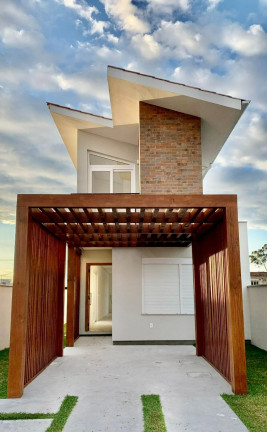Imagem Casa com 3 Quartos à Venda, 181 m² em Campeche - Florianópolis Imagem Casa com 3 Quartos à Venda, 181 m² em Campeche - Florianópolis