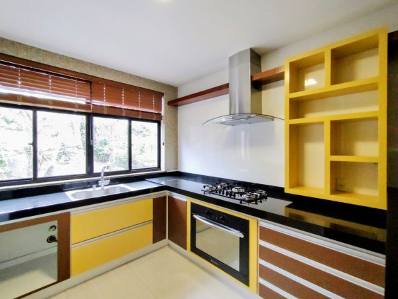 Imagem Imóvel com 3 Quartos à Venda, 153 m² em Alto - Teresópolis Imagem Imóvel com 3 Quartos à Venda, 153 m² em Alto - Teresópolis