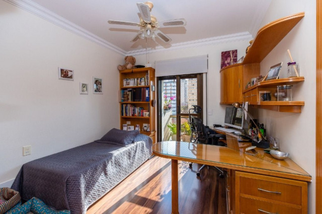 Imagem Imóvel com 3 Quartos à Venda, 200 m² em Indianópolis - São Paulo
