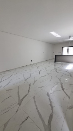 Imagem Casa com 3 Quartos à Venda, 162 m² em Vila Petrópolis - Atibaia Imagem Casa com 3 Quartos à Venda, 162 m² em Vila Petrópolis - Atibaia