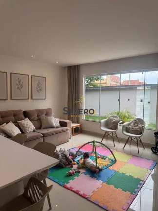 Imagem Casa com 3 Quartos à Venda, 200 m² em Recanto De Itaipuaçu (itaipuaçu) - Maricá Imagem Casa com 3 Quartos à Venda, 200 m² em Recanto De Itaipuaçu (itaipuaçu) - Maricá