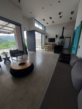 Imagem Casa com 4 Quartos à Venda, 256 m² em Chácaras Maringá - Atibaia Imagem Casa com 4 Quartos à Venda, 256 m² em Chácaras Maringá - Atibaia