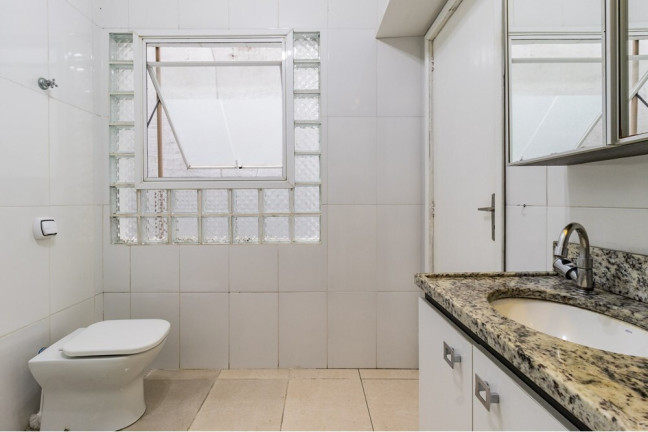 Imagem Imóvel com 3 Quartos à Venda, em Higienópolis - Porto Alegre Imagem Imóvel com 3 Quartos à Venda, em Higienópolis - Porto Alegre