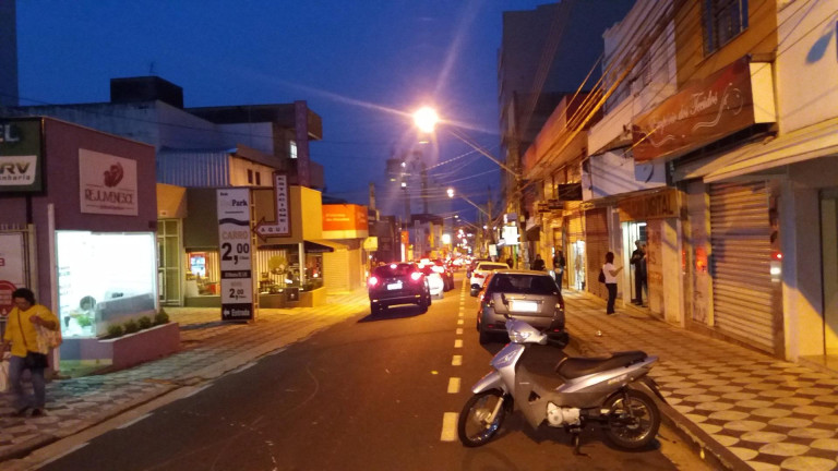 Sala Comercial à Venda, 138 m² em Centro - Sorocaba