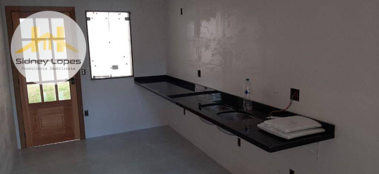 Imagem Casa com 4 Quartos à Venda, 200 m² em Pechincha - Rio De Janeiro Imagem Casa com 4 Quartos à Venda, 200 m² em Pechincha - Rio De Janeiro