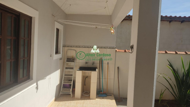 Imagem Casa com 2 Quartos à Venda, 90 m² em Centro - Jambeiro