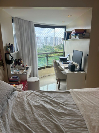 Imagem Imóvel com 3 Quartos à Venda, 145 m² em Patamares - Salvador Imagem Imóvel com 3 Quartos à Venda, 145 m² em Patamares - Salvador