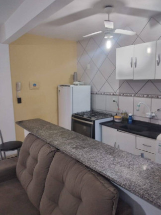Imagem Apartamento com 2 Quartos à Venda, 49 m² em Itapema