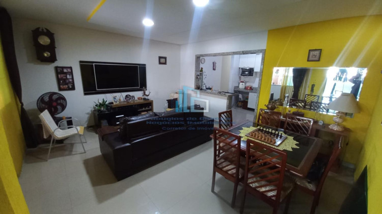 Imagem Casa com 3 Quartos à Venda, 140 m² em Caiçara - Praia Grande Imagem Casa com 3 Quartos à Venda, 140 m² em Caiçara - Praia Grande