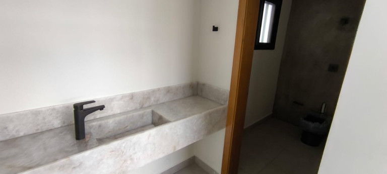 Imagem Casa com 3 Quartos à Venda, 528 m² em Jardim Residencial Saint Patrick - Sorocaba Imagem Casa com 3 Quartos à Venda, 528 m² em Jardim Residencial Saint Patrick - Sorocaba
