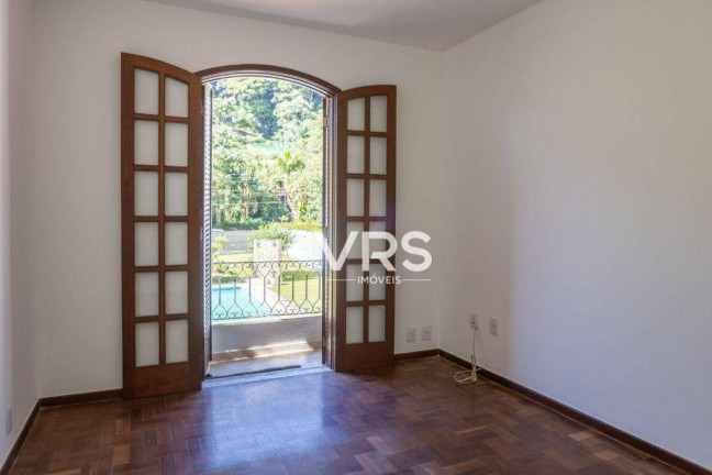 Imagem Casa com 5 Quartos à Venda ou Locação, 300 m² em Comary - Teresópolis Imagem Casa com 5 Quartos à Venda ou Locação, 300 m² em Comary - Teresópolis