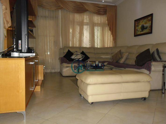 Imagem Casa com 3 Quartos à Venda, 220 m² em Santa Rosa - Niterói Imagem Casa com 3 Quartos à Venda, 220 m² em Santa Rosa - Niterói