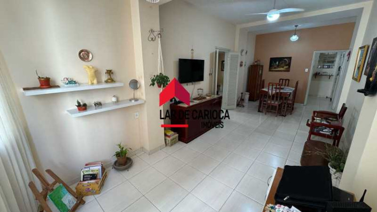 Imagem Apartamento com 2 Quartos à Venda, 72 m² em Copacabana - Rio De Janeiro