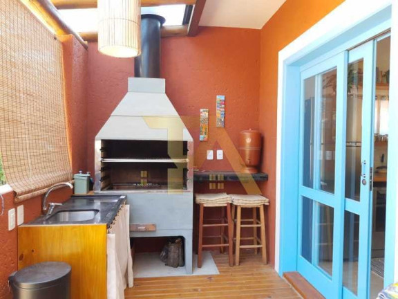Imagem Imóvel com 6 Quartos à Venda, em Praia Da Barra - Garopaba Imagem Imóvel com 6 Quartos à Venda, em Praia Da Barra - Garopaba