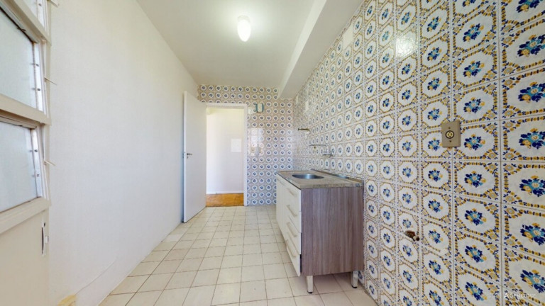 Imagem Imóvel com 2 Quartos à Venda, 74 m² em Menino Deus - Porto Alegre