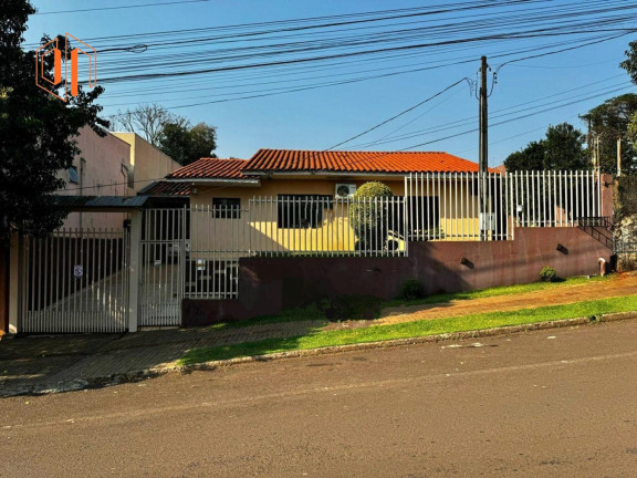 Imagem Casa com 4 Quartos à Venda, 300 m² em Centro Sul - Dois Vizinhos