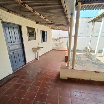 Imagem Casa com 3 Quartos à Venda, 333 m² em Campinas