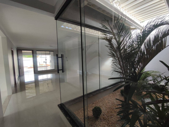 Imagem Casa com 3 Quartos à Venda, 285 m² em Setor Sudoeste - Goiânia Imagem Casa com 3 Quartos à Venda, 285 m² em Setor Sudoeste - Goiânia