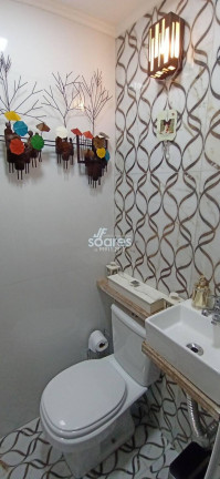 Imagem Sobrado com 4 Quartos à Venda, 283 m² em Laranjal - Pelotas Imagem Sobrado com 4 Quartos à Venda, 283 m² em Laranjal - Pelotas