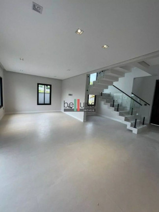 Imagem Sobrado com 3 Quartos à Venda, 242 m² em Mosaico Essence - Mogi Das Cruzes Imagem Sobrado com 3 Quartos à Venda, 242 m² em Mosaico Essence - Mogi Das Cruzes