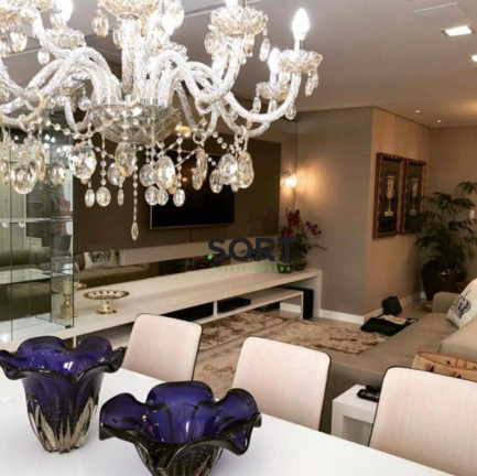 Imagem Apartamento com 3 Quartos à Venda, 131 m² em Centro - Balneário Camboriú