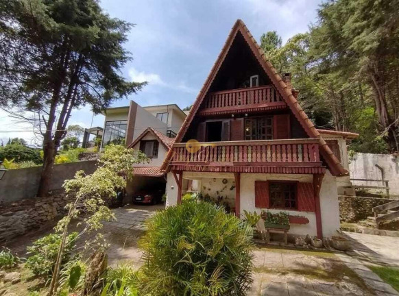 Casa com 3 Quartos à Venda, 910 m² em Cascata Dos Amores - Teresópolis
