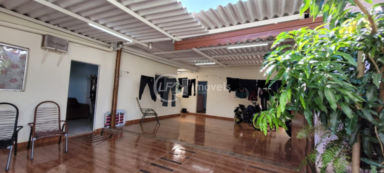 Imagem Casa com 3 Quartos à Venda, 160 m² em Coronel Antonino - Campo Grande