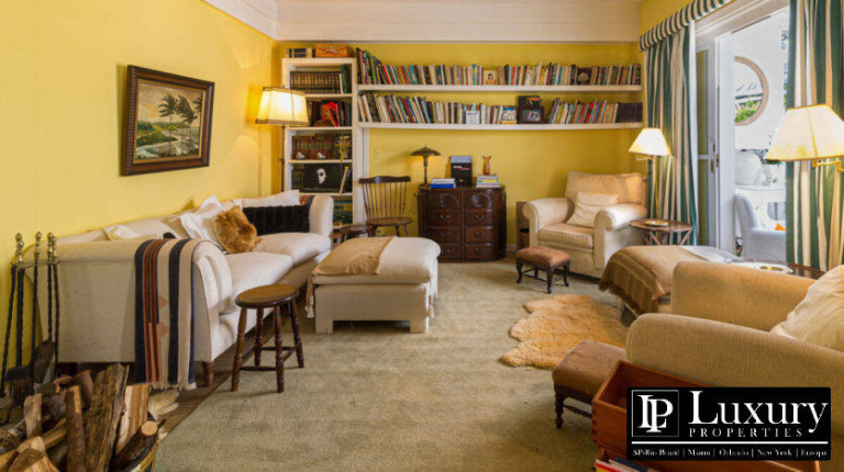 Imagem Casa com 6 Quartos à Venda,  em Campos Do Jordão