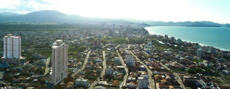 Imagem Apartamento com 4 Quartos à Venda, 143 m² em Perequê - Porto Belo Imagem Apartamento com 4 Quartos à Venda, 143 m² em Perequê - Porto Belo