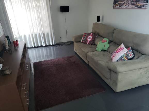 Sobrado com 3 Quartos à Venda, 210 m² em Vila Zelina - São Paulo