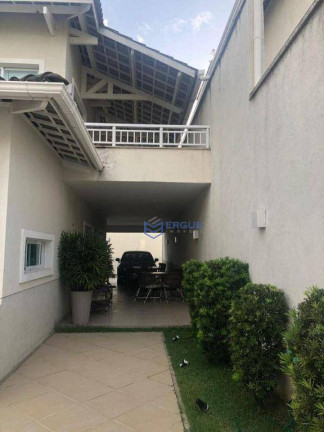 Imagem Casa com 3 Quartos à Venda, 277 m² em Sapiranga - Fortaleza Imagem Casa com 3 Quartos à Venda, 277 m² em Sapiranga - Fortaleza
