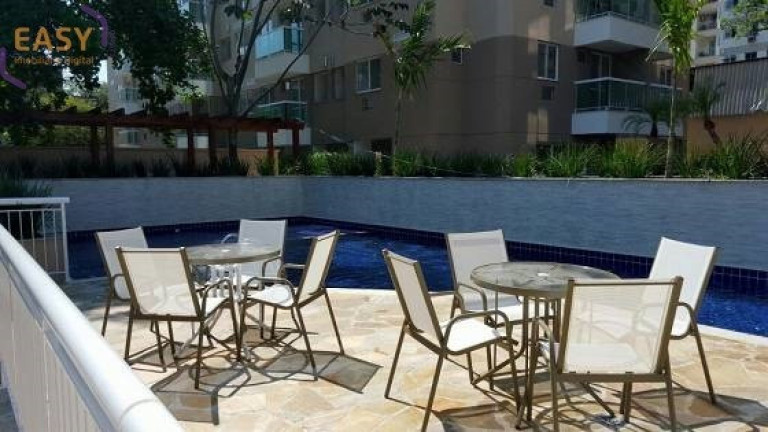 Imagem Imóvel com 2 Quartos à Venda, 60 m² em Praça Seca - Rio De Janeiro Imagem Imóvel com 2 Quartos à Venda, 60 m² em Praça Seca - Rio De Janeiro