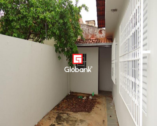 Imagem Casa com 3 Quartos à Venda, 130 m² em Sagrada Família - Montes Claros Imagem Casa com 3 Quartos à Venda, 130 m² em Sagrada Família - Montes Claros