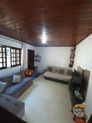 Imagem Casa com 2 Quartos à Venda, 1.000 m² em Recanto Araucária - Campos Do Jordão